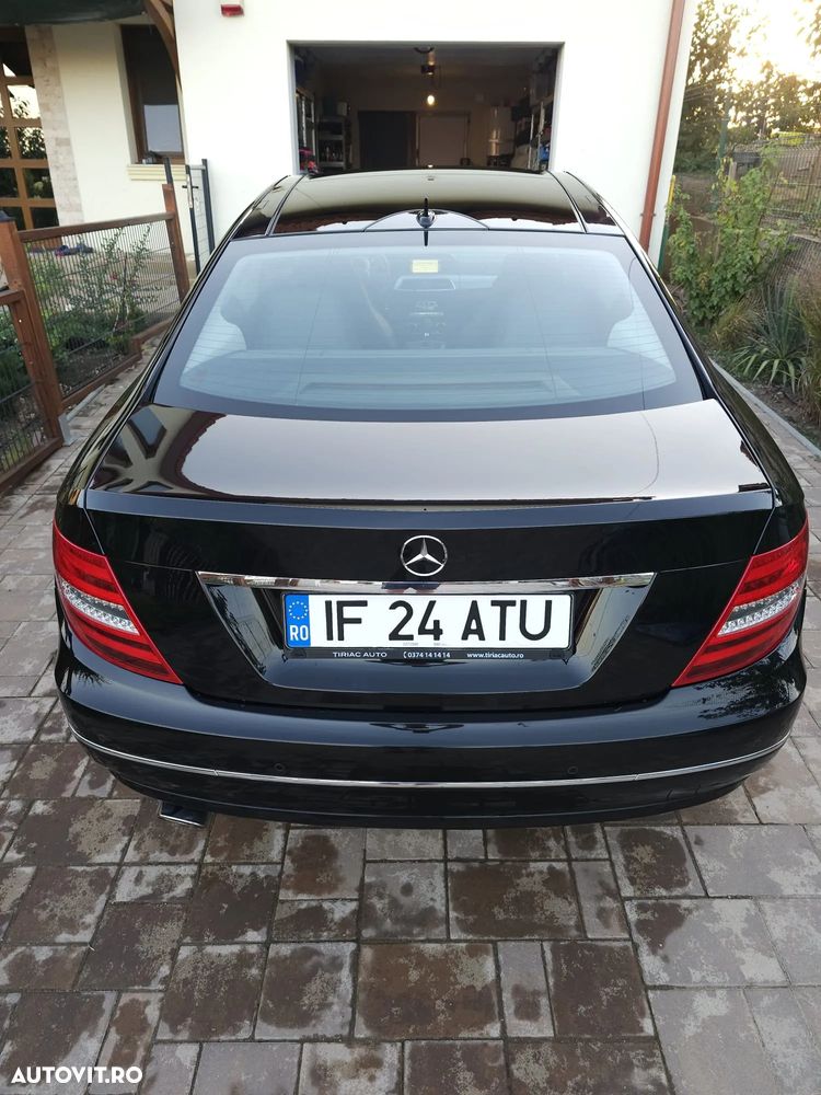Mercedes-Benz C 250 CGI BlueEFFICIENCY - 2