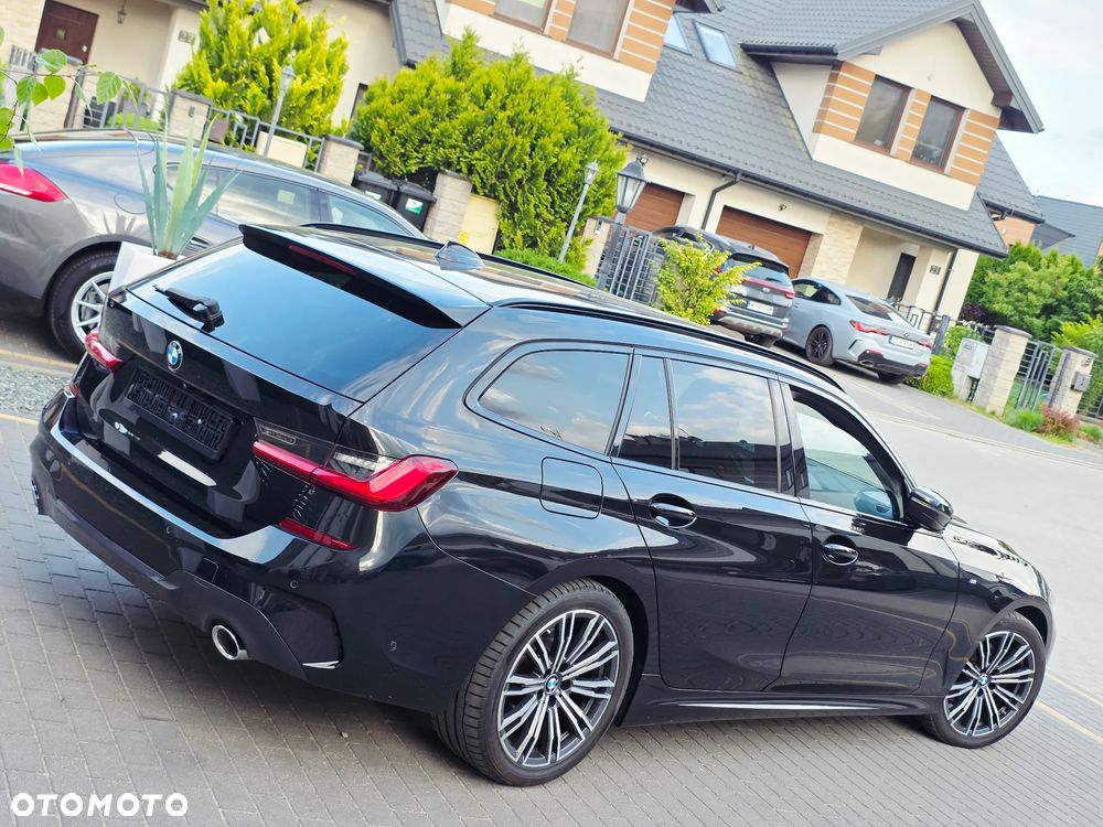 BMW Seria 3 320d Edition M Sport Shadow - 33