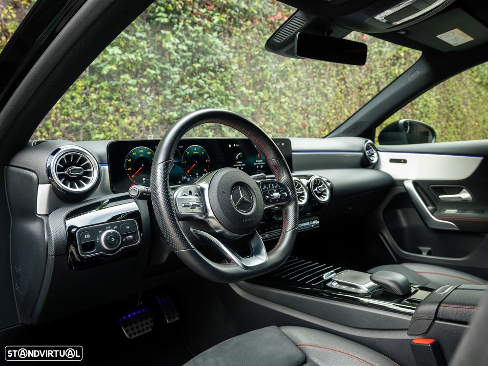 Mercedes-Benz A 180 d AMG Line Aut. - 30