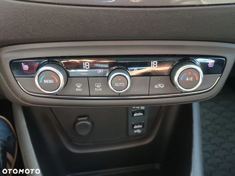 Opel Crossland X 1.2 T Edition S&S - 20