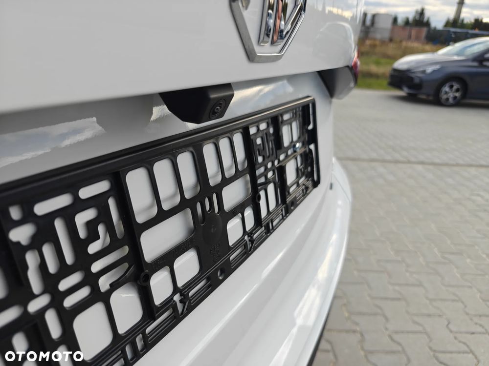 MG ZS Hybrid+ - 33
