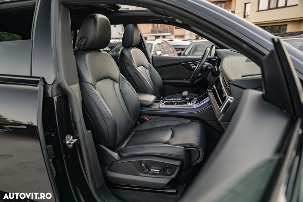 Audi Q8 SUV TFSI quattro 250 kW tiptronic S line business - 16