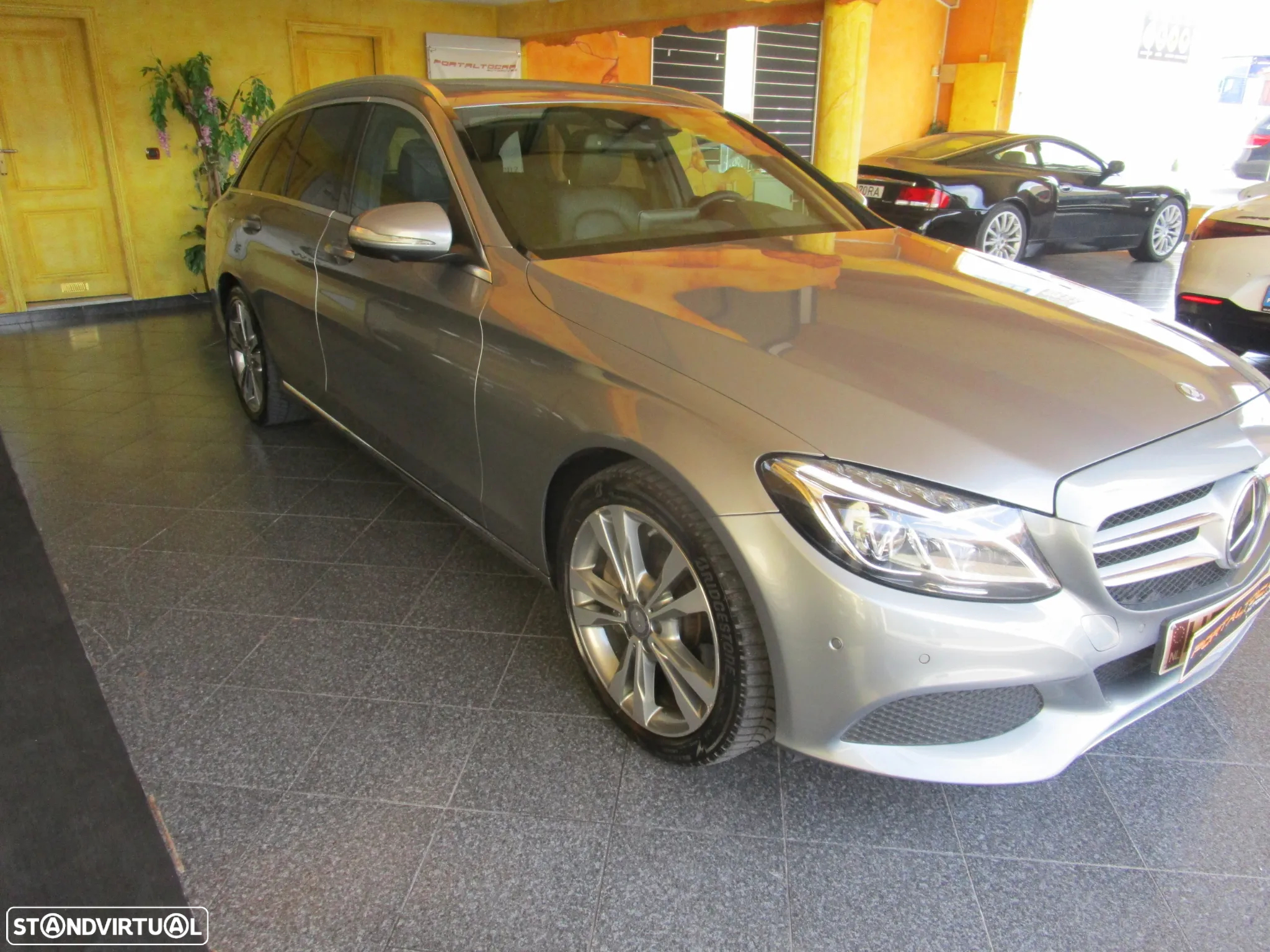 Mercedes-Benz C 350 e - 3