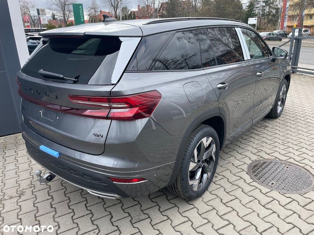 Skoda Kodiaq 2.0 TDI 4x4 Sportline DSG - 4