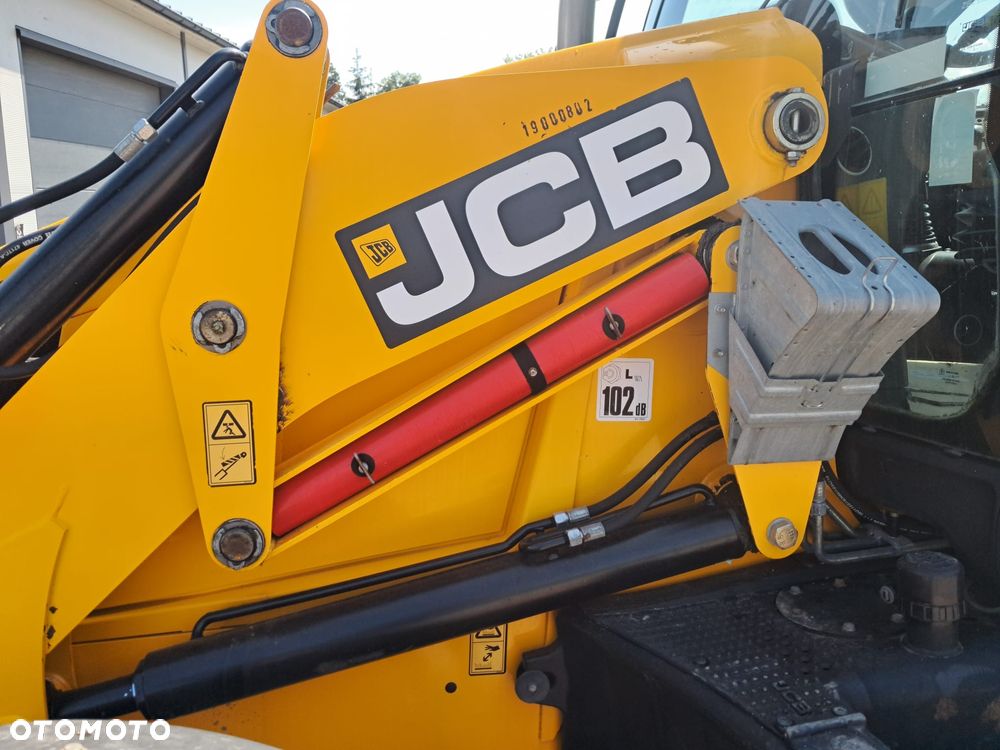 JCB 3CX Eco Sitemaster 2019 rok 4160mtg nowe opony przód * nowe szybkozłącze * Teleskop Krokodyl Widły KRAJOWA oryg. lakier, bez wycieków oświetlenie 4 CX CAT 428 Case 580SV / 580ST Komatsu WB93R-8 Terex 860/960 - 15