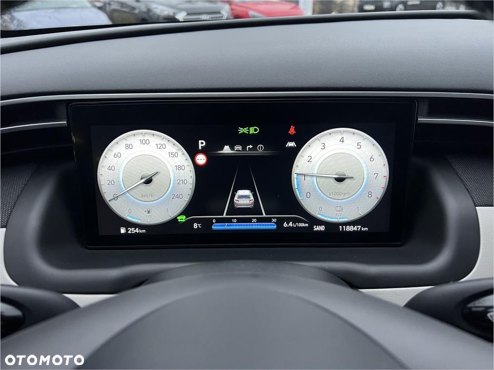 Hyundai Tucson 1.6 T-GDi HEV Platinum 4WD - 16