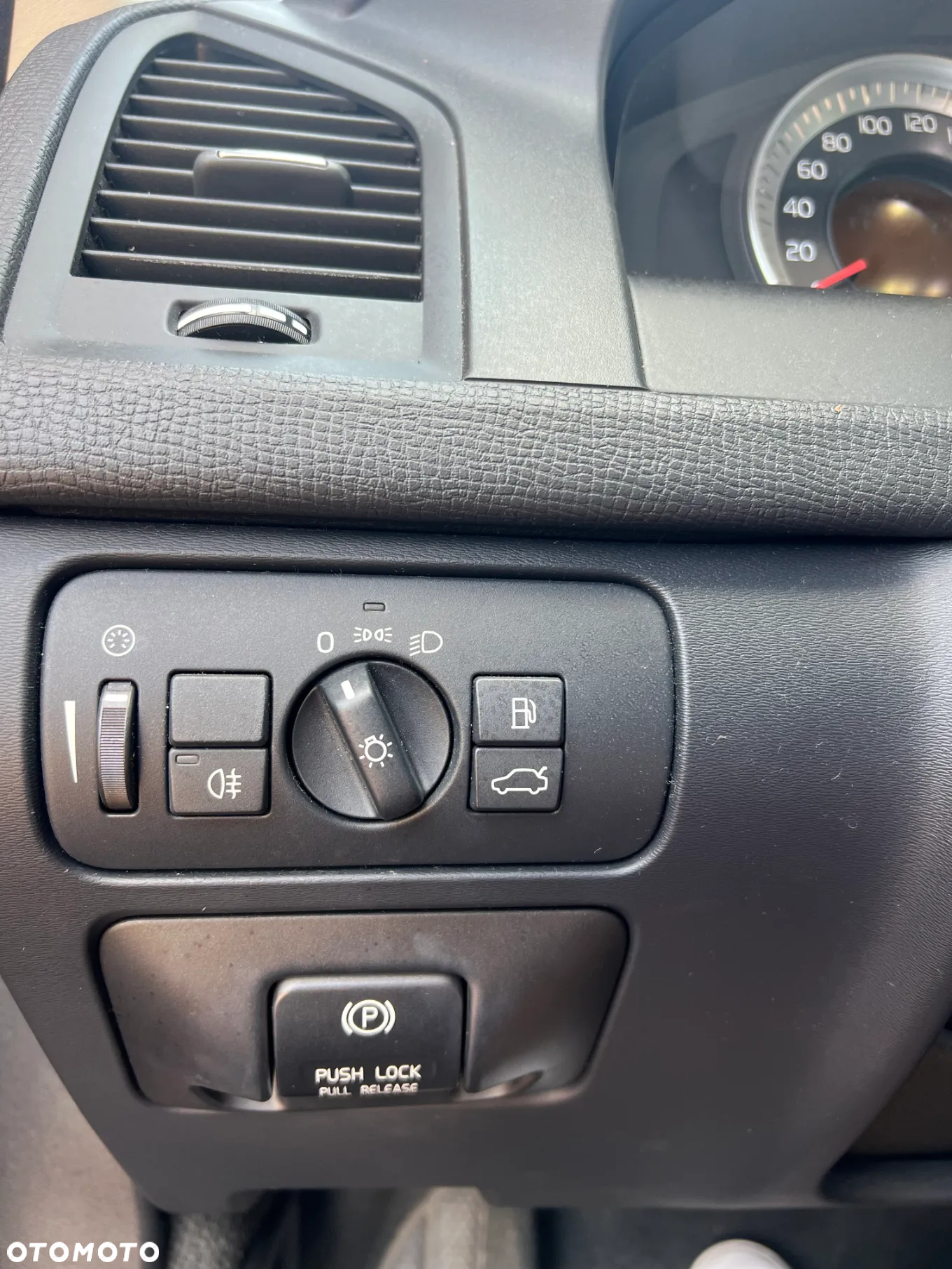 Volvo XC 60 - 17