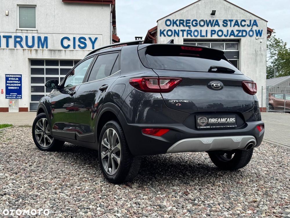 Kia Stonic - 11