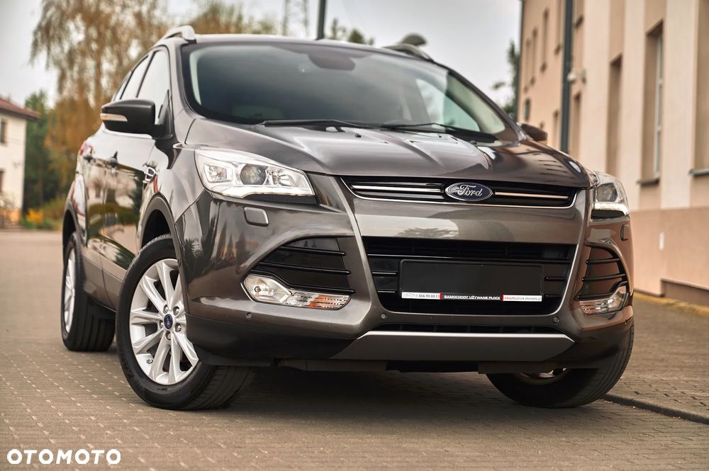 Ford Kuga 1.6 EcoBoost 2x4 Titanium - 16