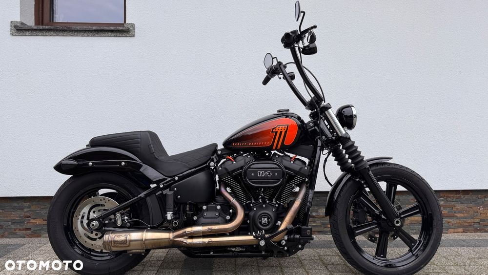Harley-Davidson Softail Street Bob - 1