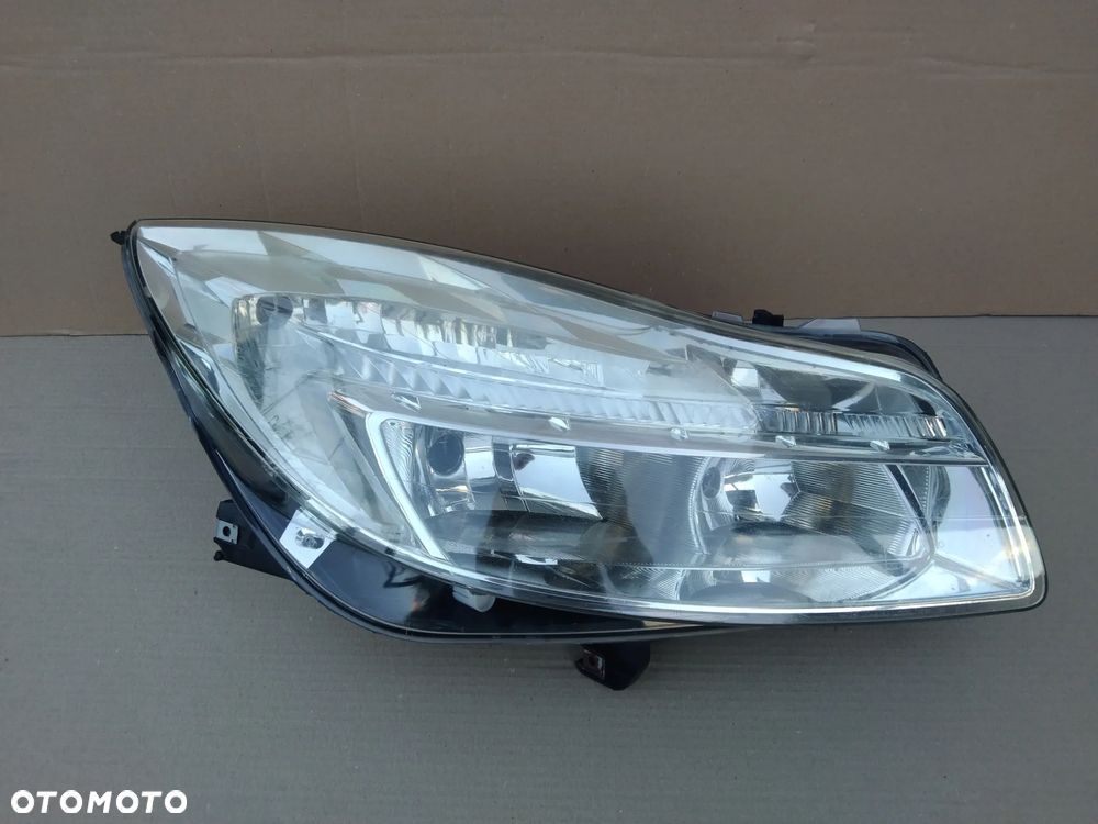 OPEL INSIGNIA A LAMPA PRAWA REFLEKTOR PRAWY EU - 1