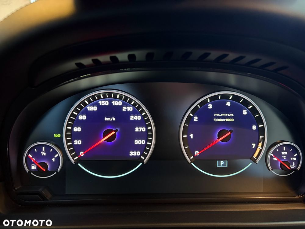 BMW-ALPINA B5 Biturbo Switch-Tronic - 35
