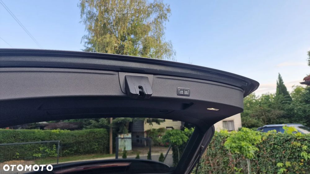 Audi A4 Avant 40 TDI S tronic S line - 27