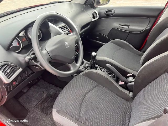 Peugeot 206+ 1.1 Urban - 23