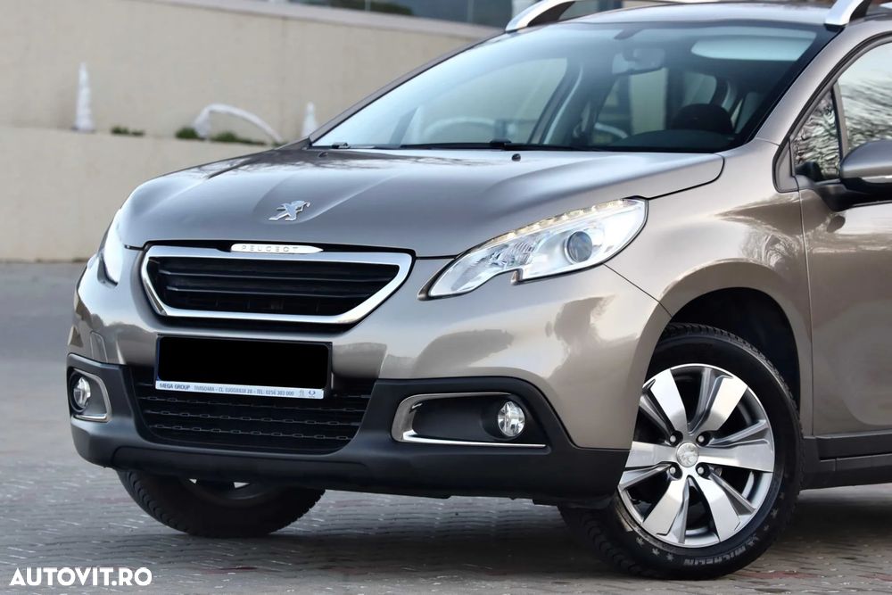 Peugeot 2008 1.2 L PureTech ETG Allure Aut. - 26
