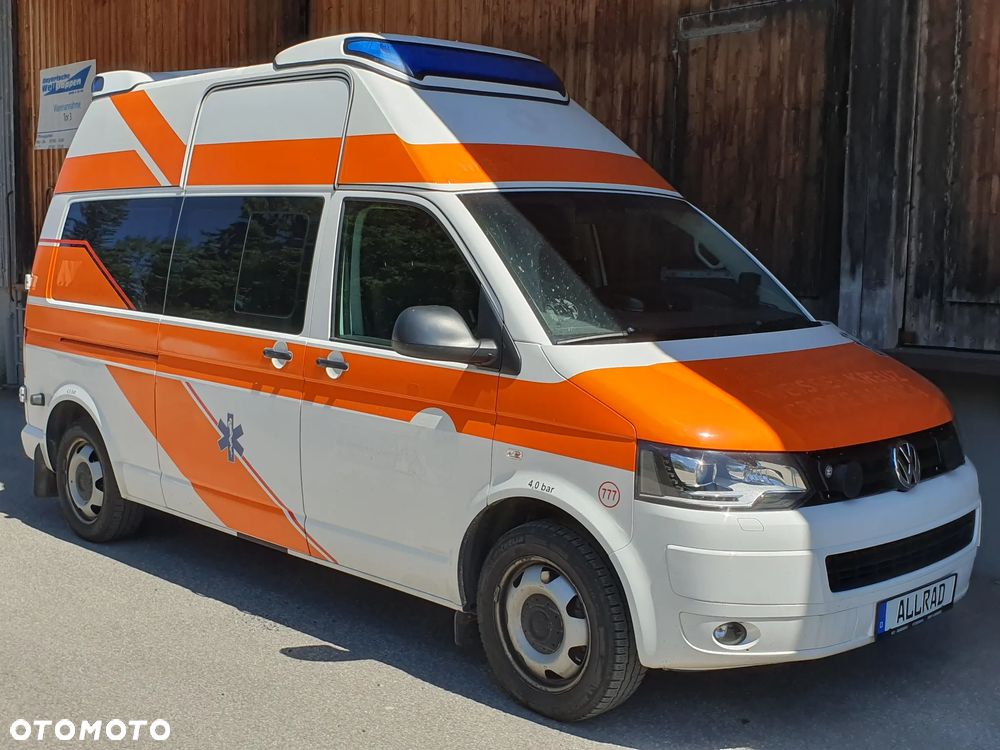 Volkswagen Transporter 4Motion® Ambulans | Karetka 4x4 2.0TDI 180PS BiXenon Led 2015 VW T5.1 Facelifting - 1