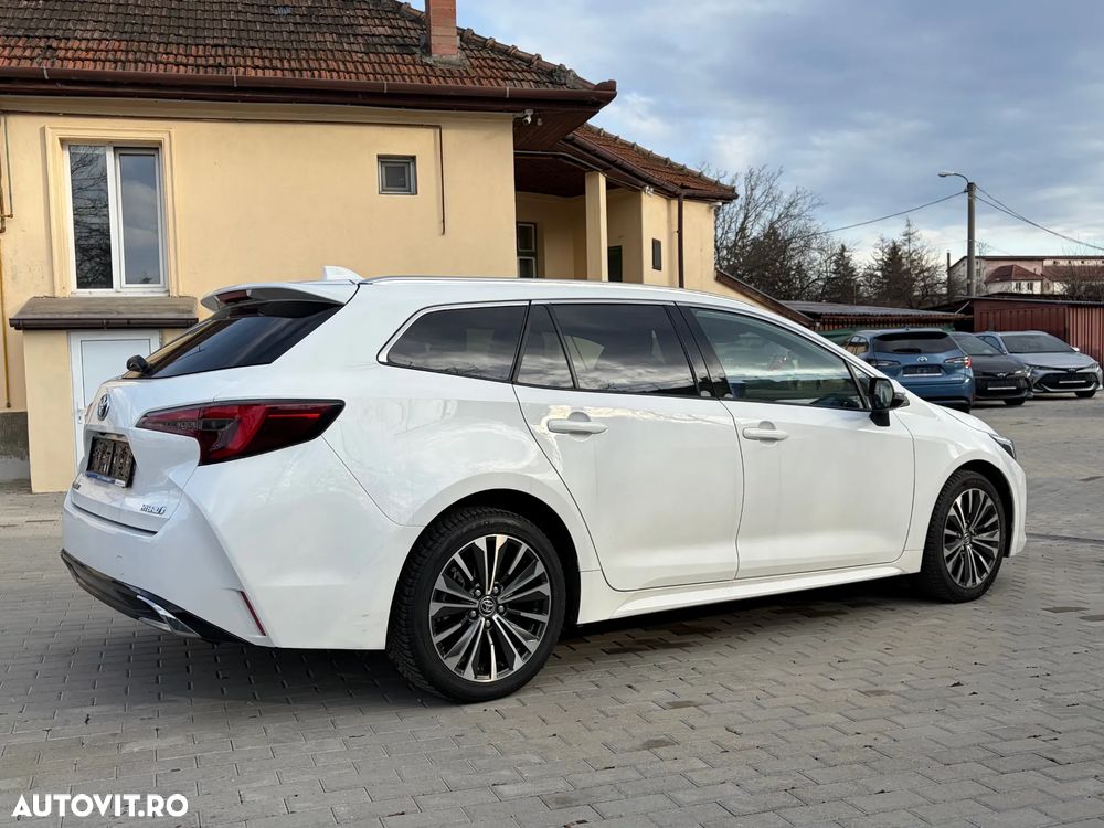 Toyota Corolla 1.8 Hybrid Touring Sports Business Edition - 16