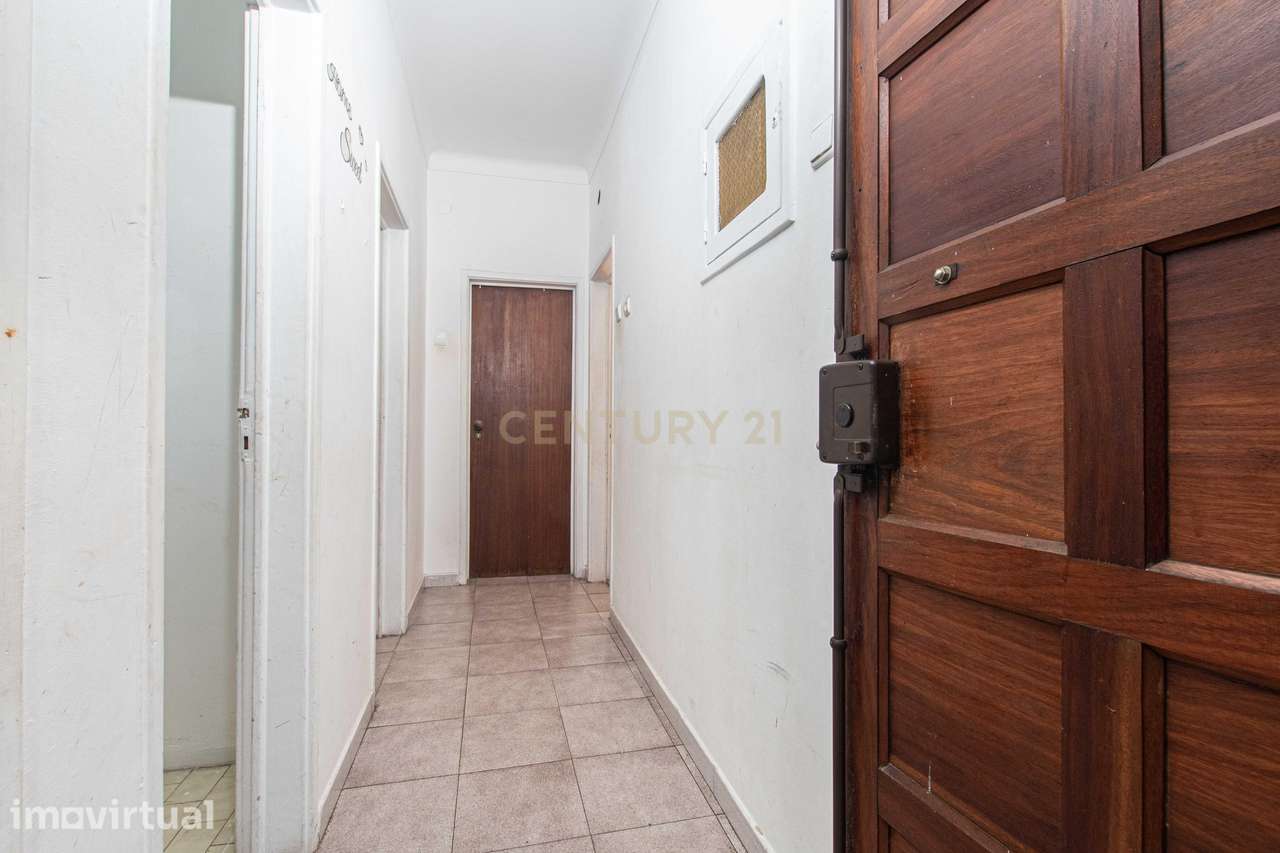 Apartamento T2 - Falagueira – Excelente Oportunidade na Amadora! - Grande imagem: 2/22
