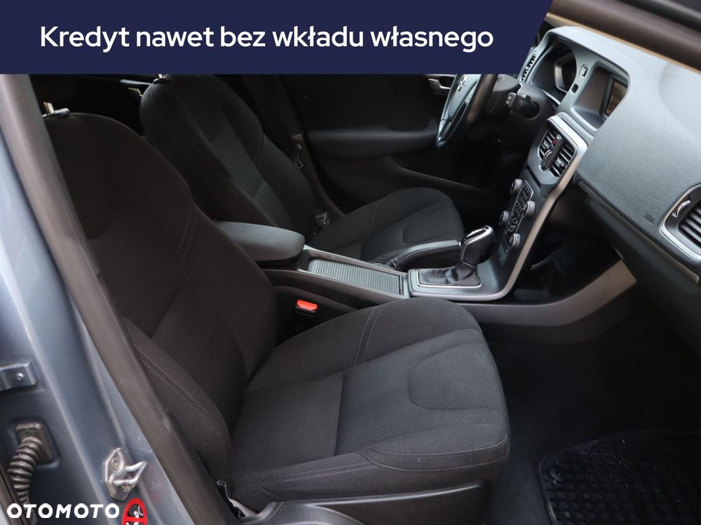 Volvo V40 - 11
