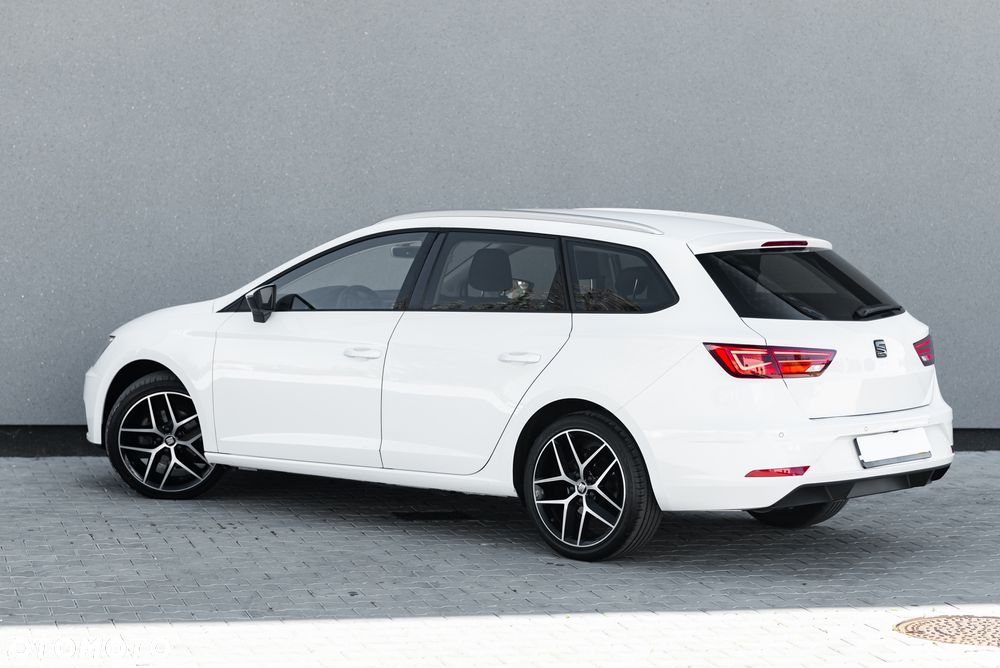 Seat Leon 2.0 TDI DPF DSG Style - 3