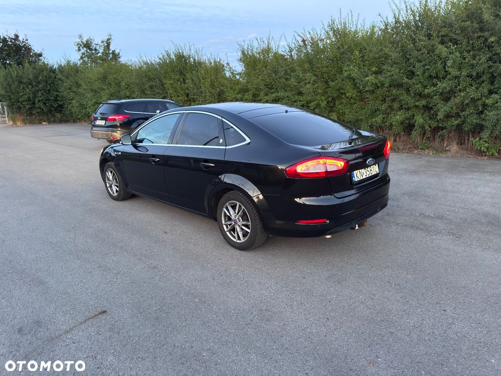 Ford Mondeo 2.0 TDCi Ghia - 8