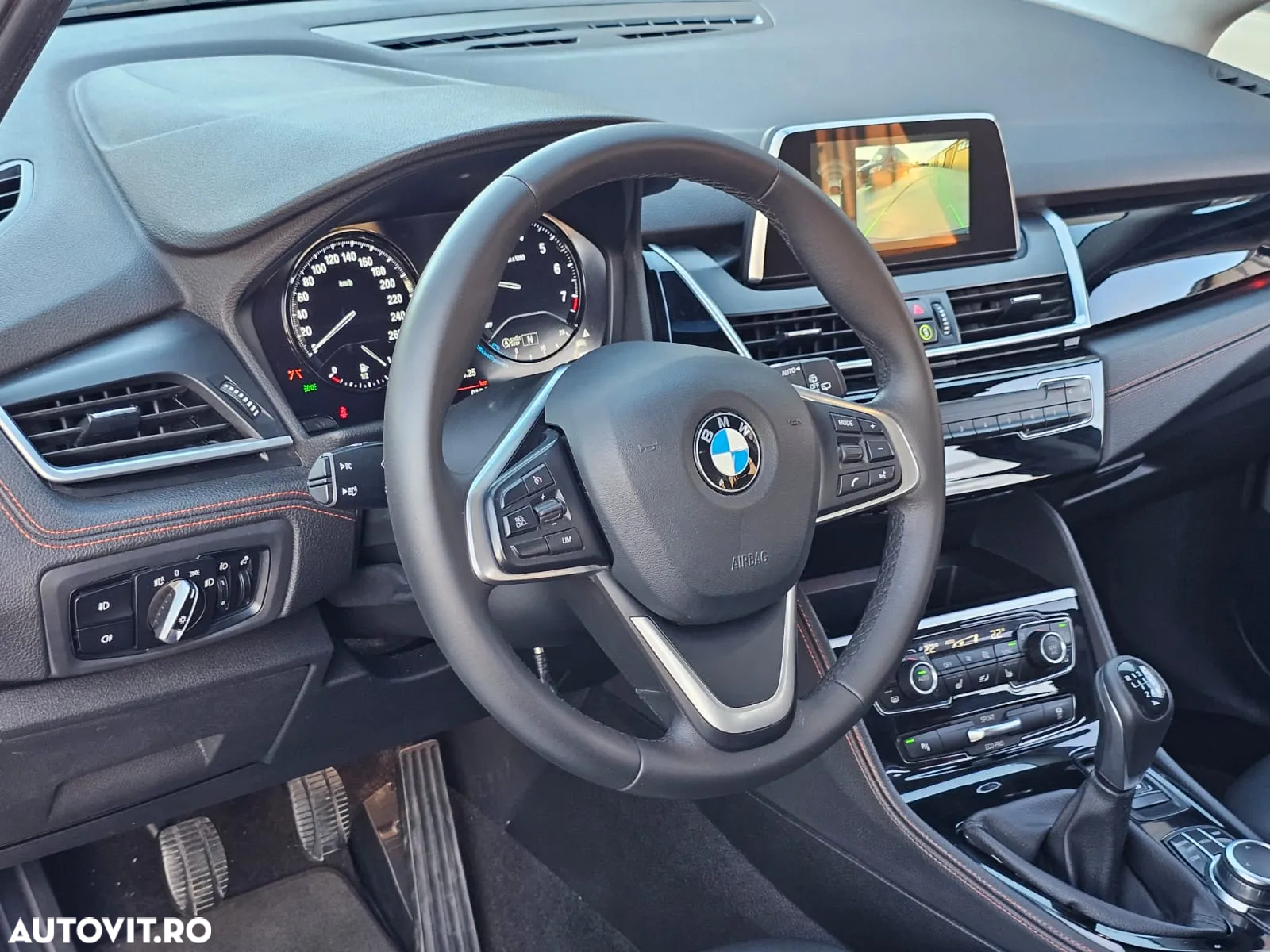 BMW Seria 2 216i Active Tourer Luxury Line - 14