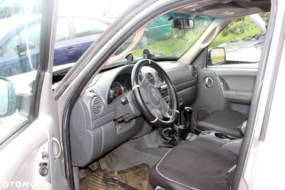 Jeep Cherokee KJ 2005 2.8CRD (MASKA, ZDERZAK, LAMPA, BŁOTNIK, DRZWI, SZYBA, FOTEL) - 6