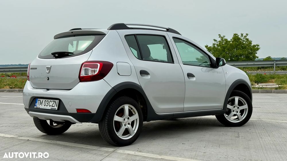 Dacia Sandero 1.5 90CP Stepway - 6