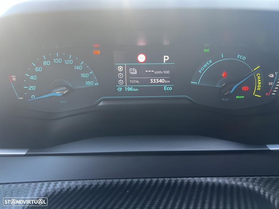 Peugeot e-2008 50 kWh Allure Pack - 29