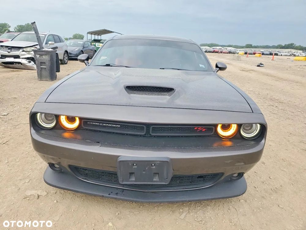 Dodge Challenger Automatik R/T Plus - 3