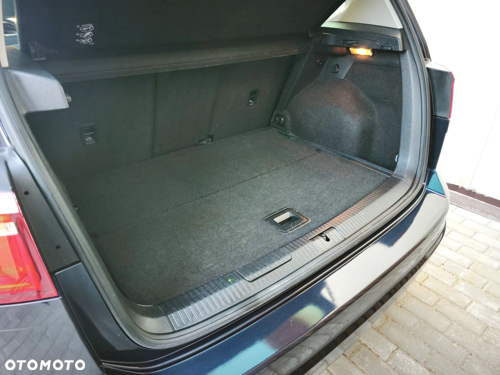 Volkswagen Golf Sportsvan 2.0 TDI BlueMotion Technology Lounge - 16