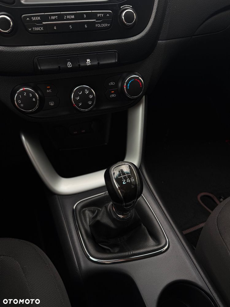 Kia Ceed 1.6 CRDi 128 Spirit - 24