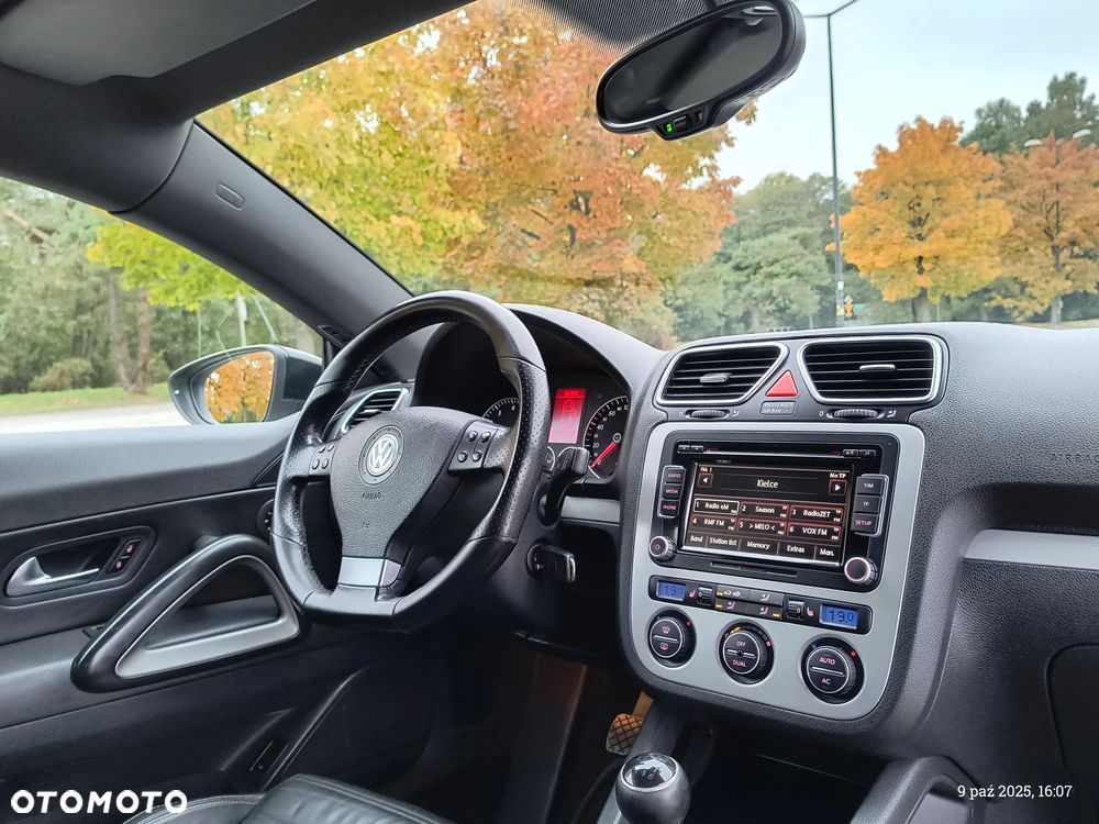 Volkswagen Scirocco 1.4 TSI Shark - 33