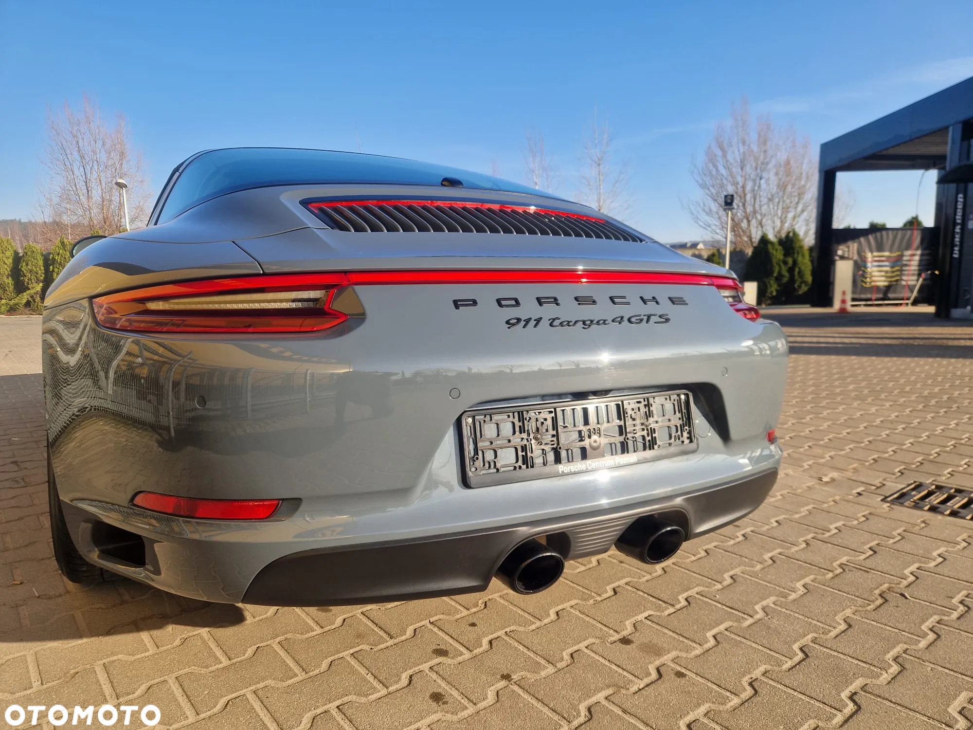 Porsche 911 Targa 4 GTS PDK - 6