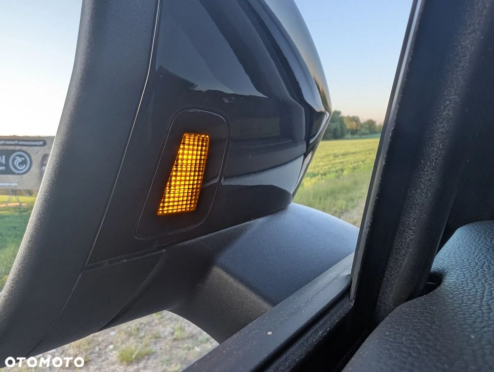 Volkswagen Tiguan 1.5 eTSI Life DSG - 30