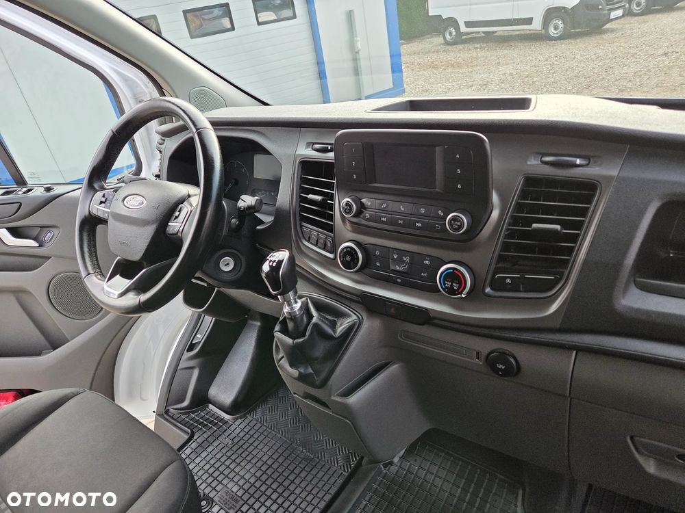 Ford Transit Custom - 31