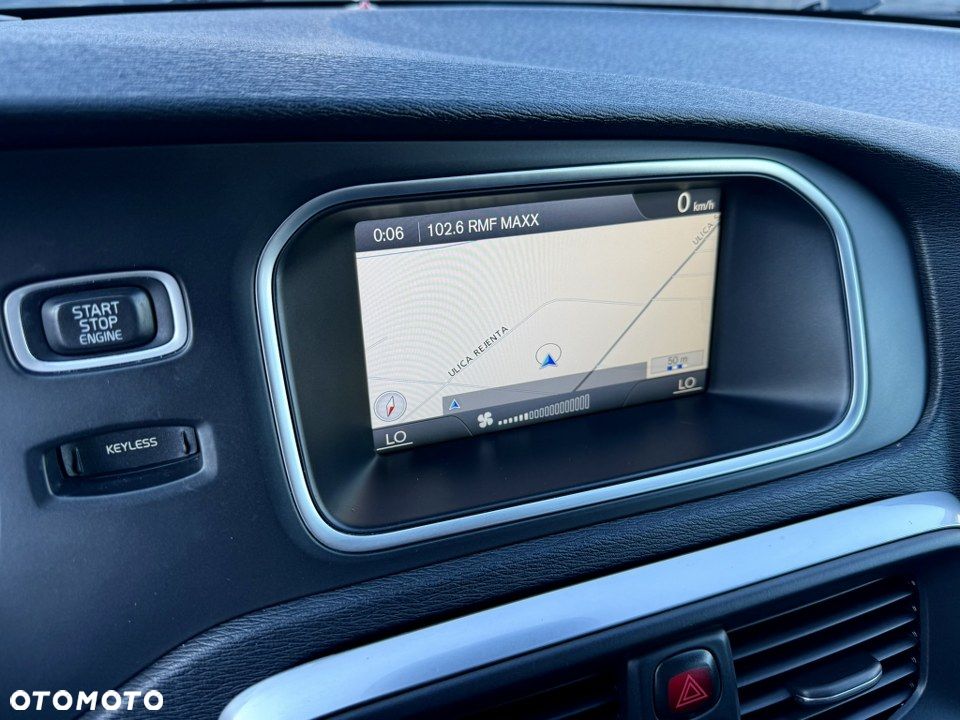 Volvo V40 T3 Summum - 23
