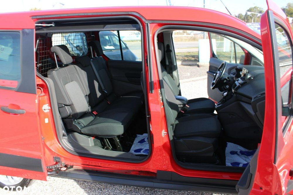 Ford Transit Connect - 29