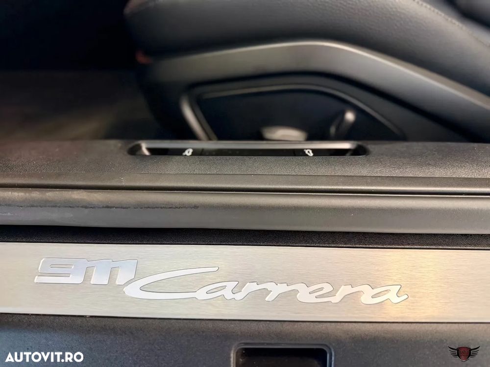 Porsche 911 Carrera PDK - 18