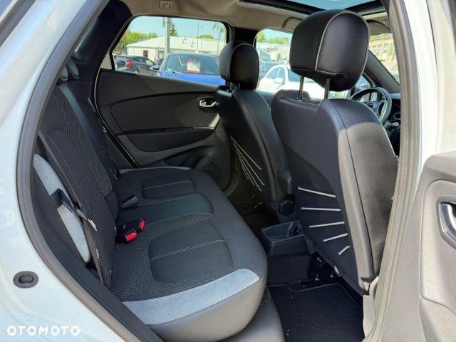 Renault Captur - 24