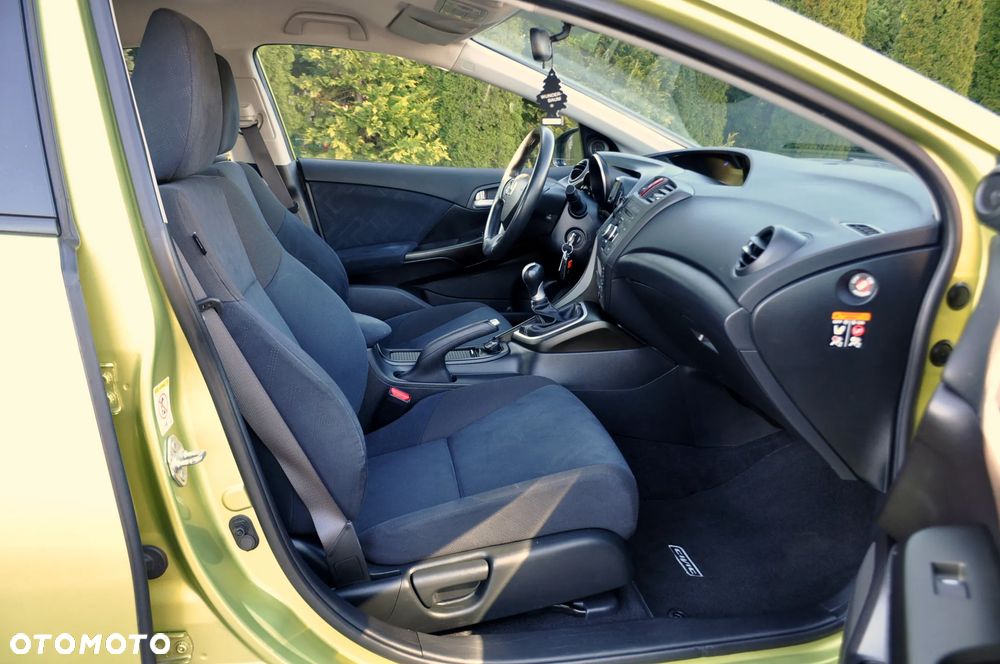 Honda Civic 1.4 i-VTEC - 26