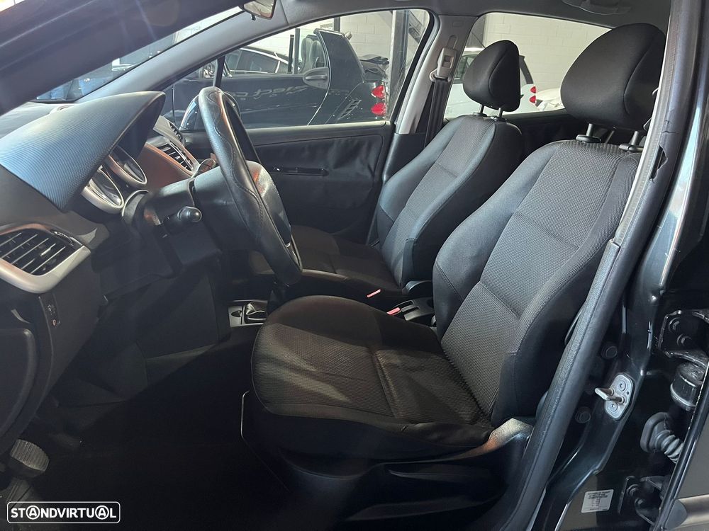 Peugeot 207 1.4 16V Open - 10