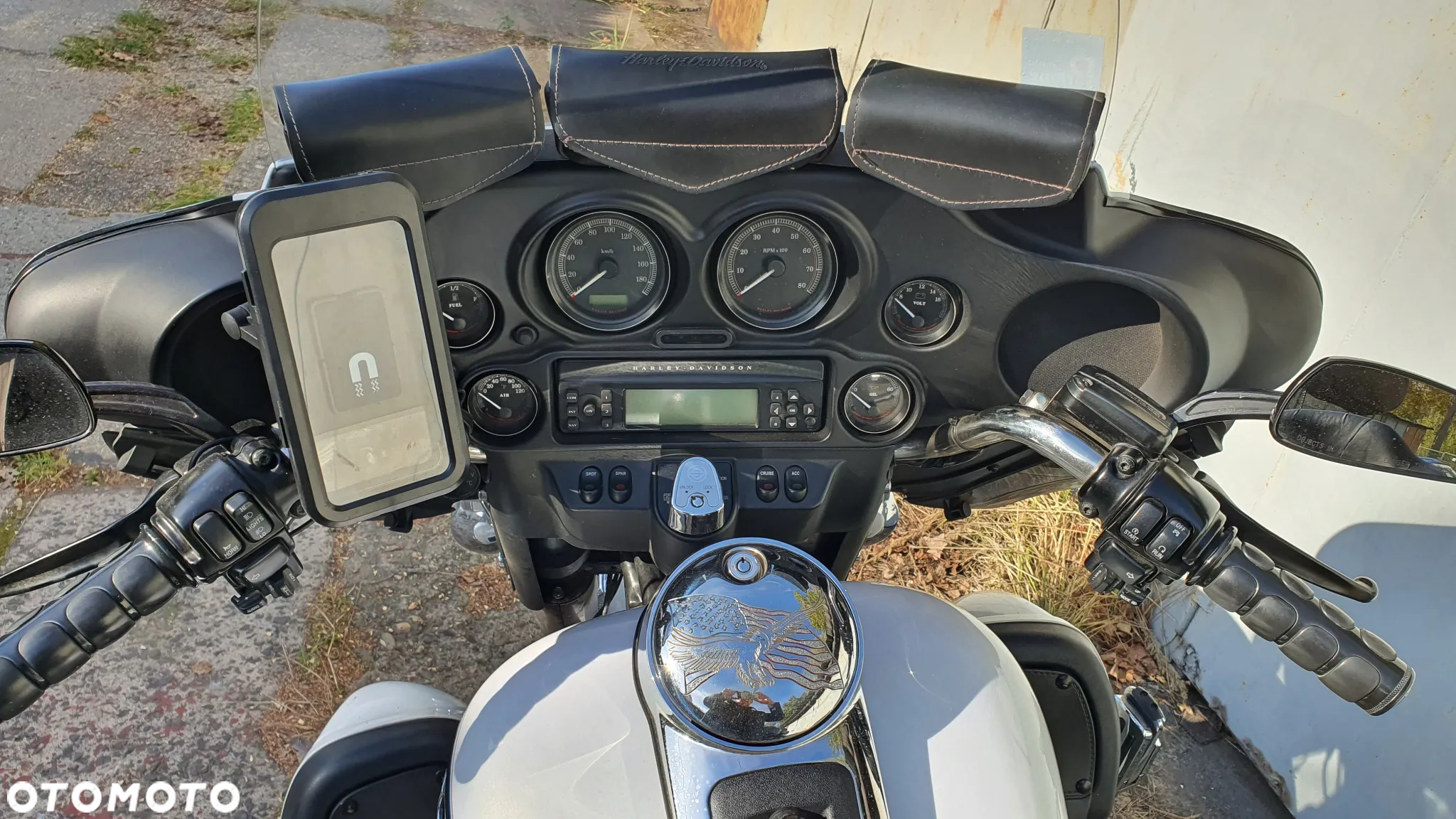 Harley-Davidson FLHS Electra Glide - 6