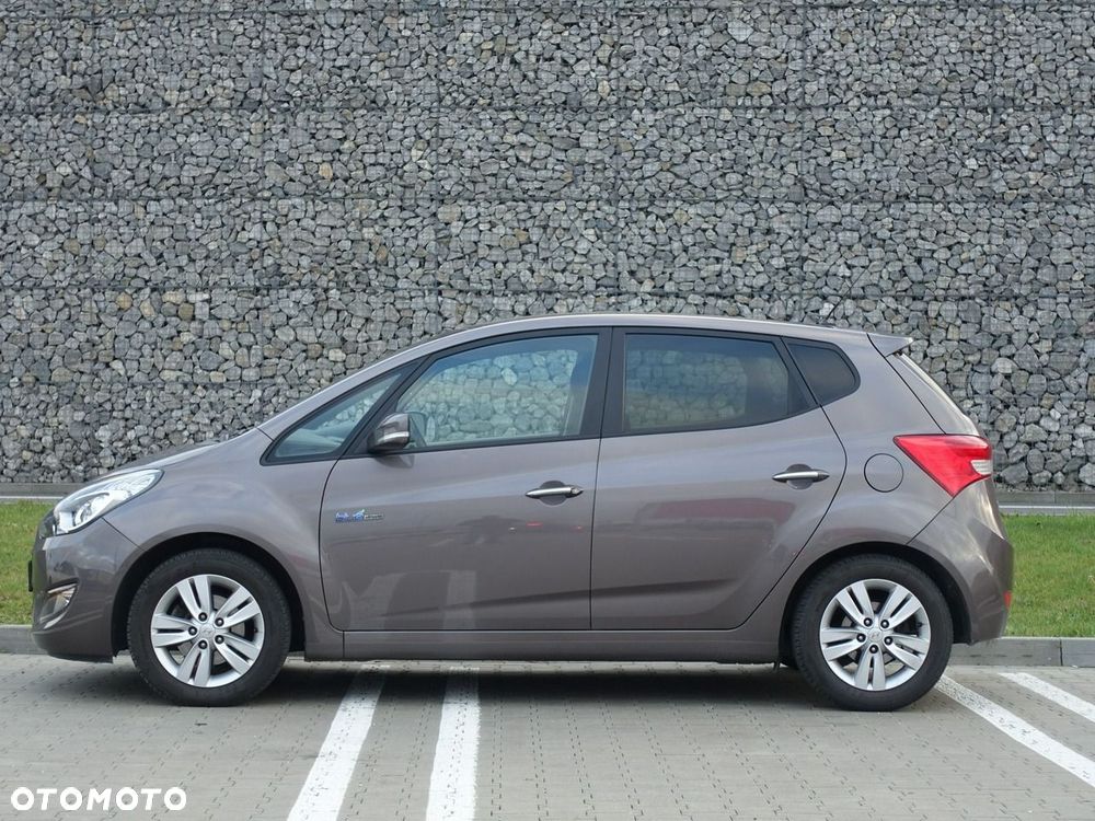 Hyundai ix20 1.6 Style blue - 3