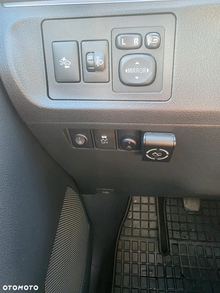 Toyota Verso 1.8 Prestige EU6 - 13