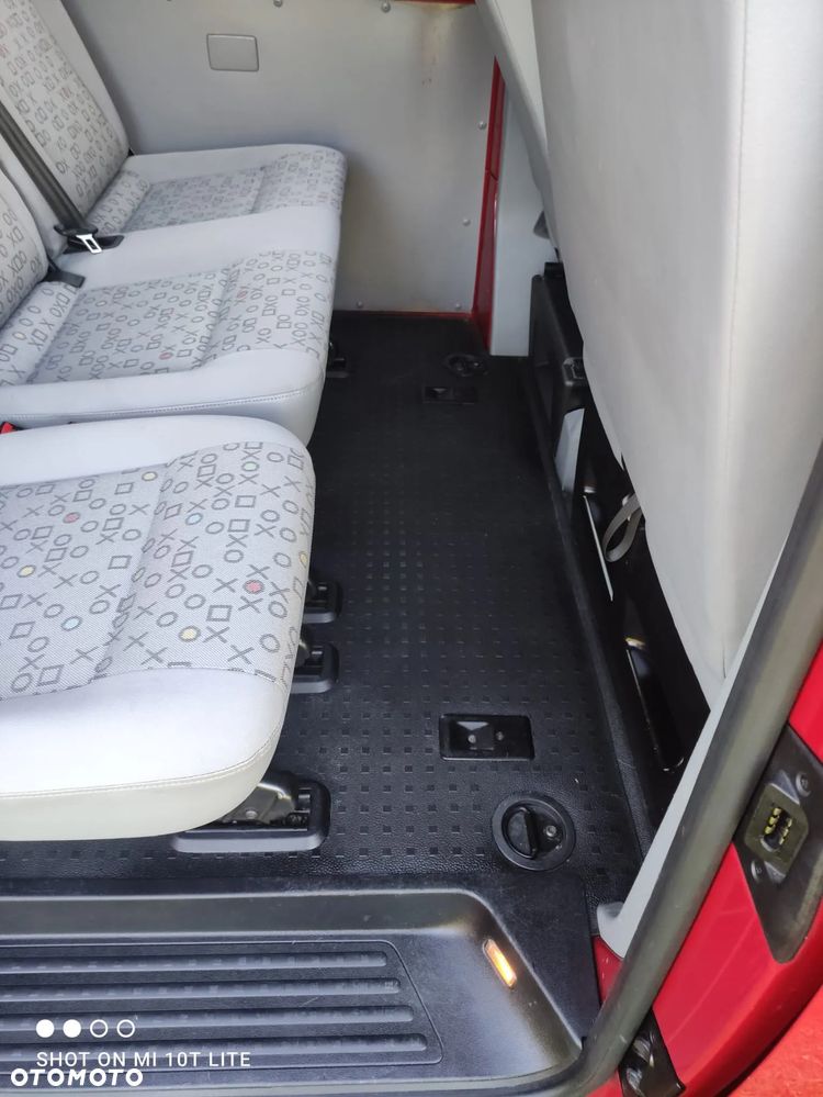 Volkswagen Transporter T5 TDI L2 - 21