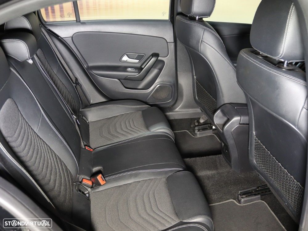 Mercedes-Benz A 180 d Progressive - 12