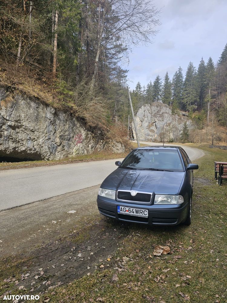 Skoda Octavia - 1