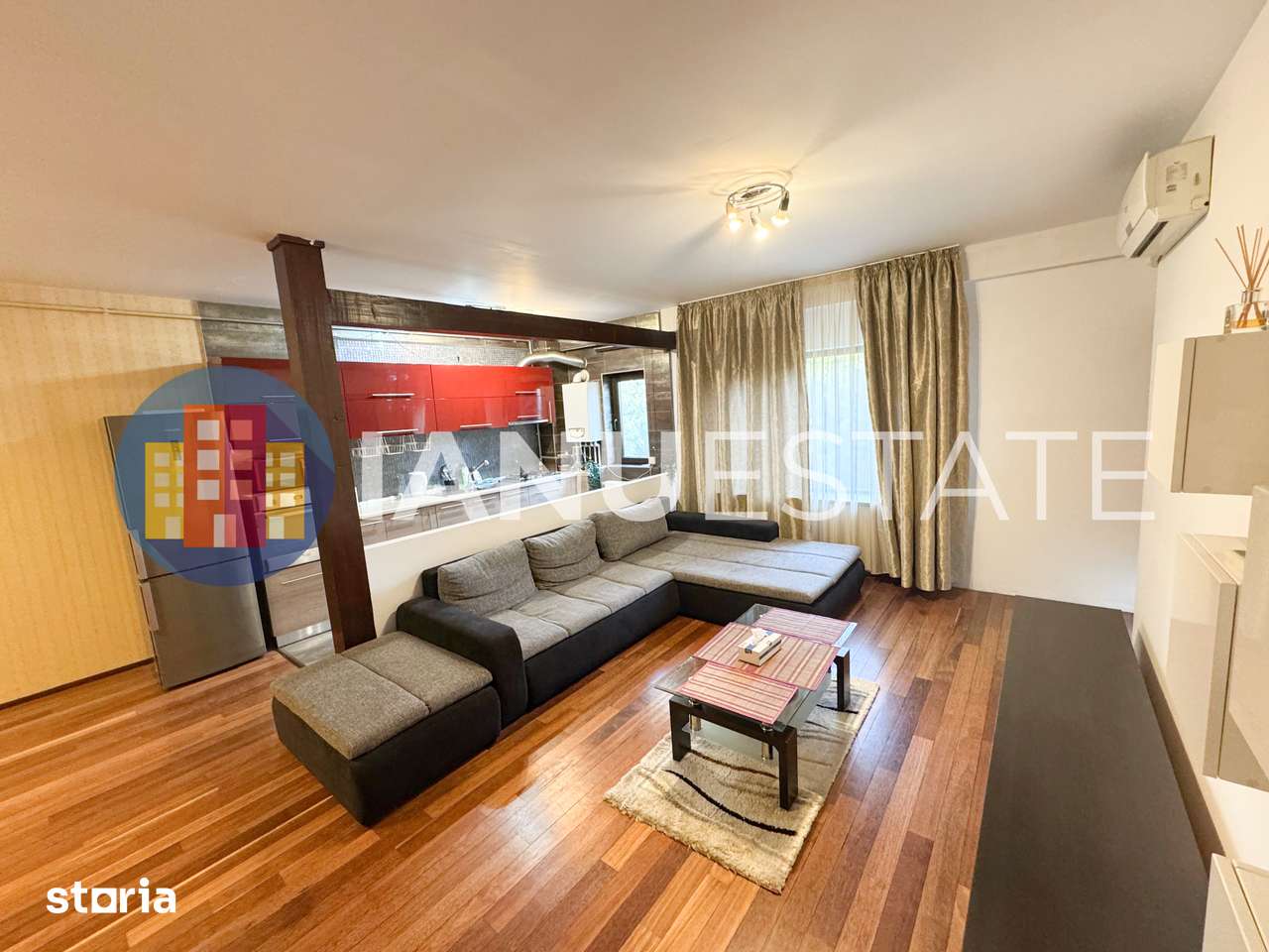 PiataSudului 8`Metrou SunPlaza Tineretului CentralaParcare PetFriendly — fotografia 1