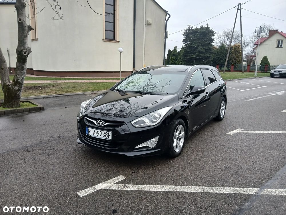 Hyundai i40 1.7 CRDi Comfort + - 1